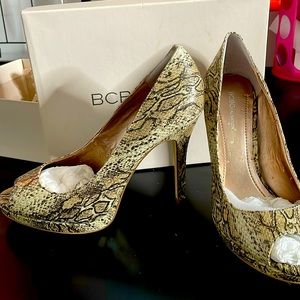 BCBG Heels- 10m Wheat/ Anaconda Print